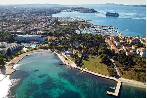 Novi Apartman Beti Blizu Plaze S Besplatnim Parkingom, Puntamika - Zadar Apartman Kültér fotó